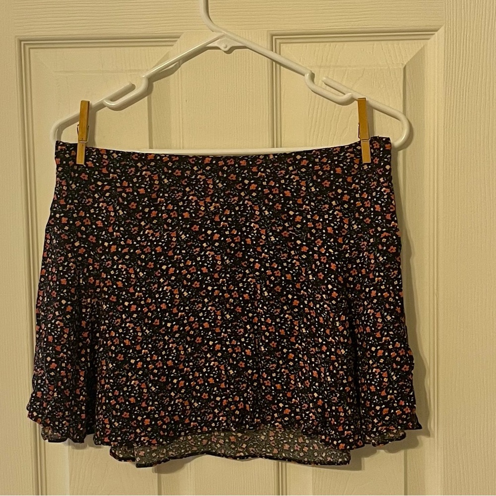 American Eagle Outfitters Black Mini Skater Skirt